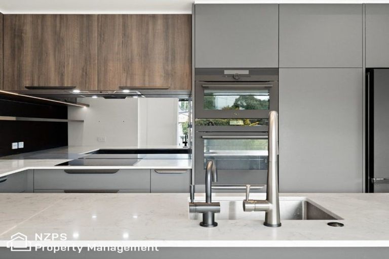 Photo of property in 11 Challis Street, Vauxhall, Dunedin, 9013