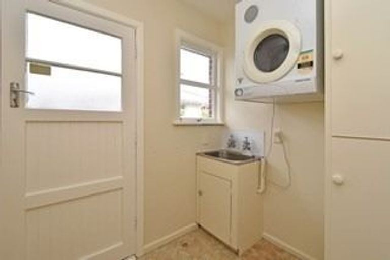 Photo of property in 54 Hounslow Street, Ilam, Christchurch, 8041