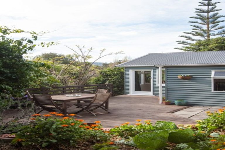 Photo of property in 2 Purau Avenue, Diamond Harbour, 8972