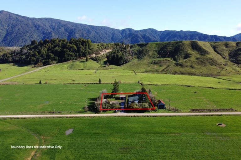 Photo of property in 540 Mackay Pass Road, Bainham, Collingwood, 7073