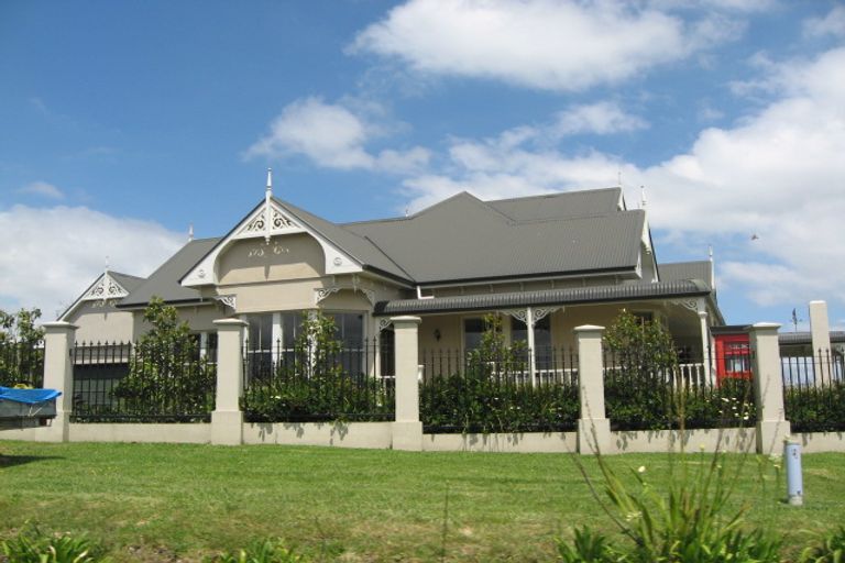 Photo of property in 127 Laing Road, Karaka, Papakura, 2580