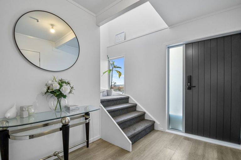 Photo of property in 90 Mcentee Road, Waitakere, Auckland, 0816