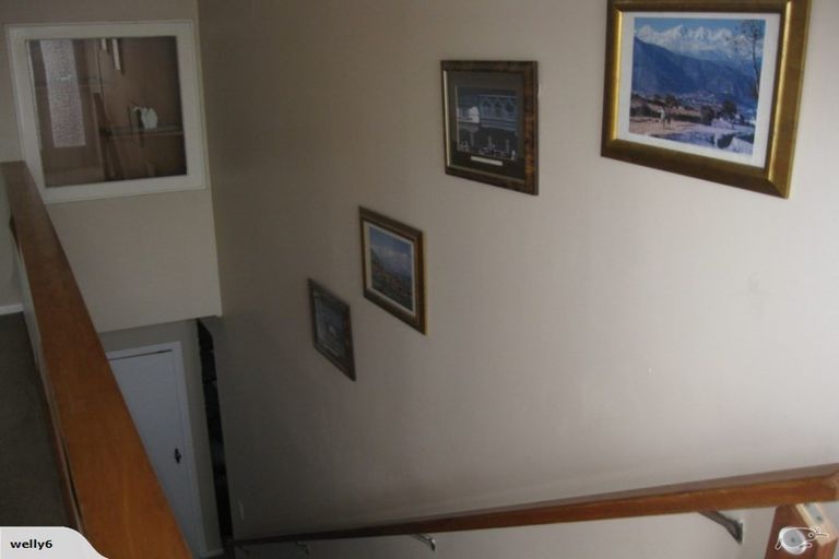 Photo of property in 272 Dowse Drive, Maungaraki, Lower Hutt, 5010