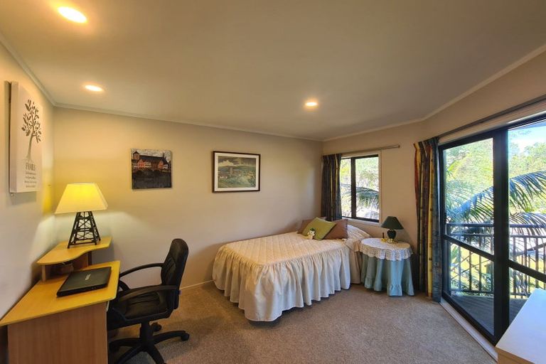 Photo of property in 20 Pagitt Street, Coromandel, 3506