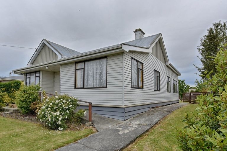 Photo of property in 52 Broughton Street, Gore, 9710