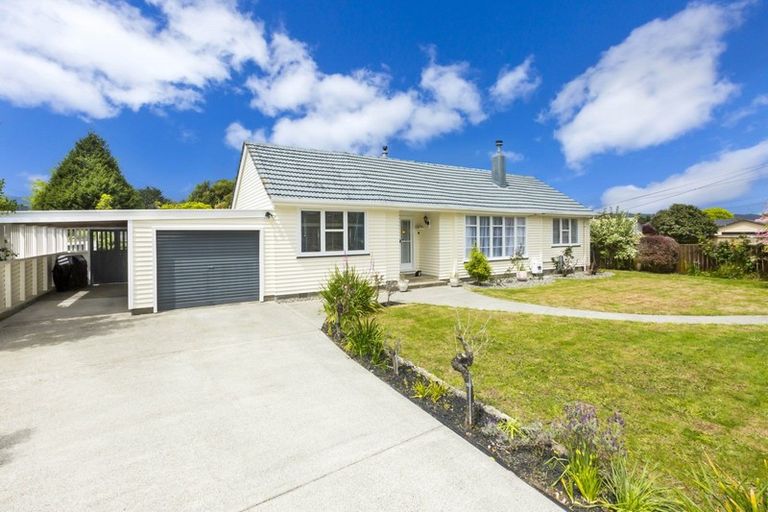 Photo of property in 49 Tennyson Street, Trentham, Upper Hutt, 5018