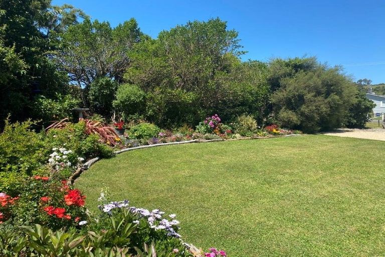 Photo of property in 2 Bishop Road, Parapara, Takaka, 7182