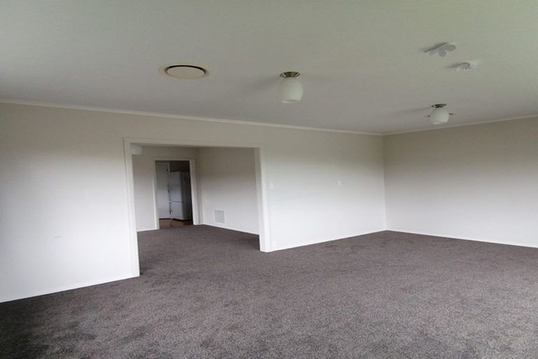 Photo of property in 38 Pembroke Street, Tawa, Wellington, 5028