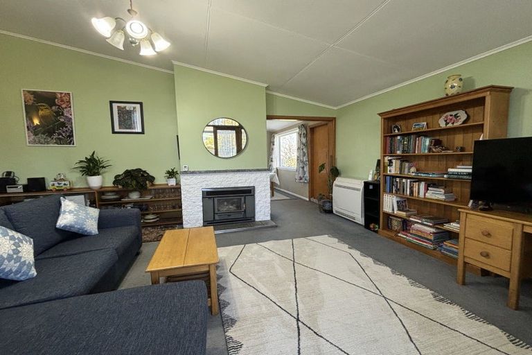Photo of property in 19 Meon Street, Oamaru North, Oamaru, 9400