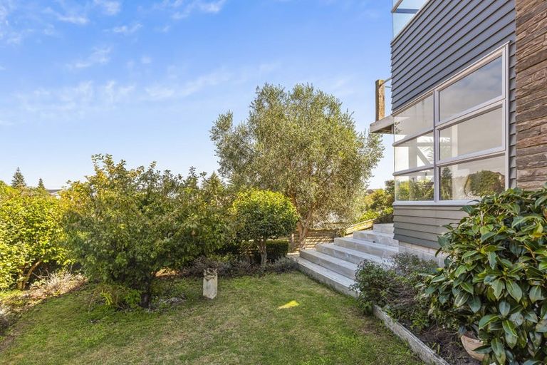 Photo of property in 11 Metzenthin Close, Raumati South, Paraparaumu, 5032