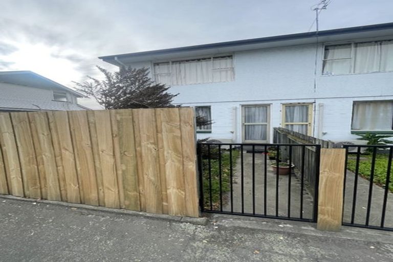 Photo of property in 4/1 London Street, Richmond, Christchurch, 8013