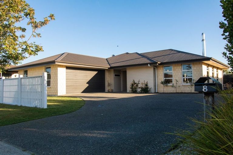 Photo of property in 8 Kitakita Grove, Motueka, 7120