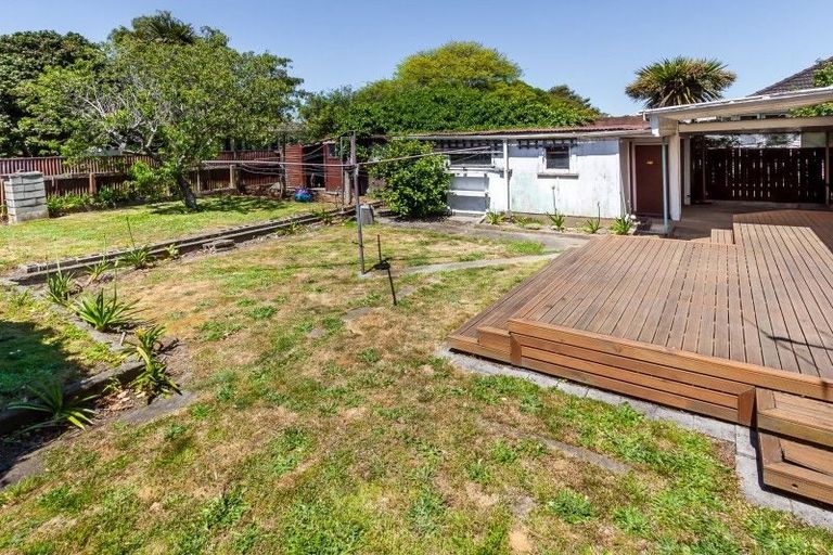 Photo of property in 3 Leicester Street, Terrace End, Palmerston North, 4410