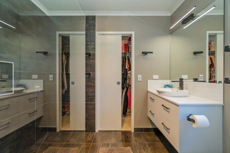 Photo of property in 7 Buffalo Beach Road, Whitianga, 3510