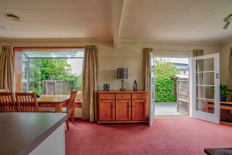 Photo of property in 17 Constitution Avenue, Milton, 9220