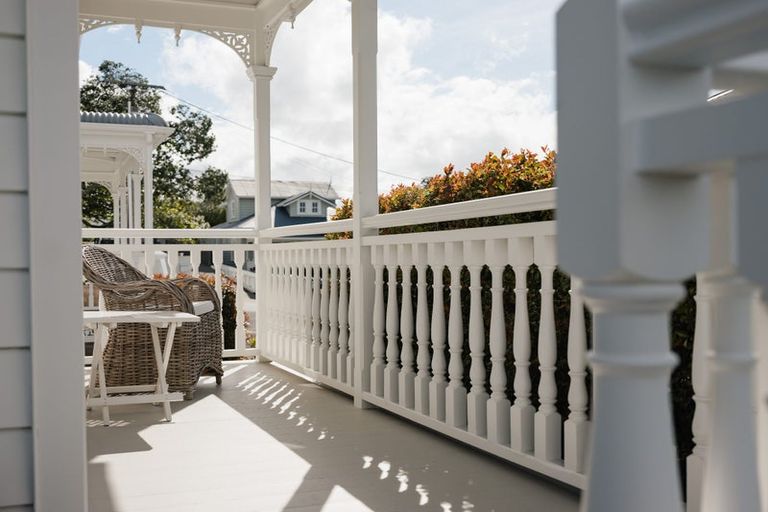 Photo of property in 31 Richmond Avenue, Northcote Point, Auckland, 0627