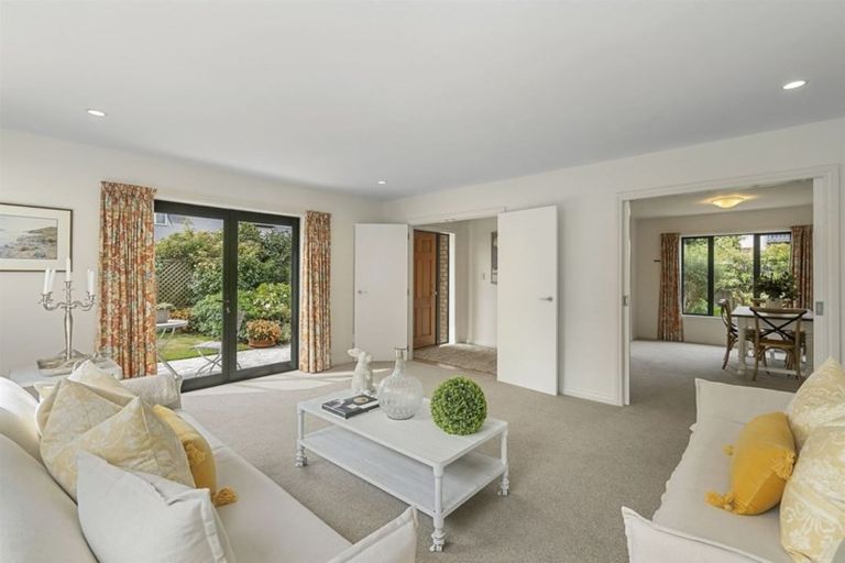 Photo of property in 6 Royal Elm Lane, Bryndwr, Christchurch, 8053