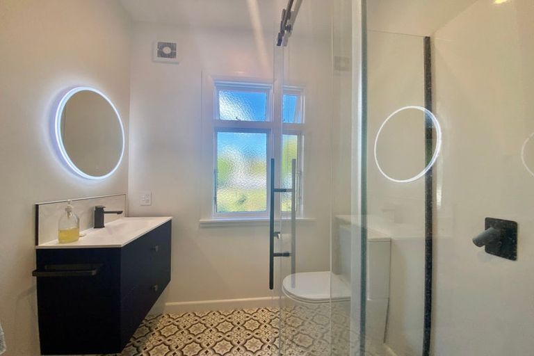 Photo of property in 32 Bowenvale Avenue, Cashmere, Christchurch, 8022