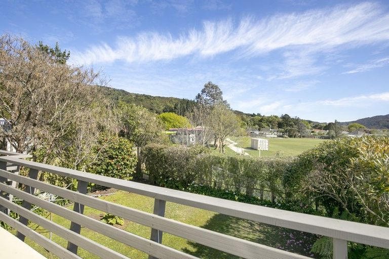 Photo of property in 26 Holland Street, Wainuiomata, Lower Hutt, 5014