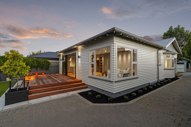Photo of property in 69 Tomes Road, St Albans, Christchurch, 8052