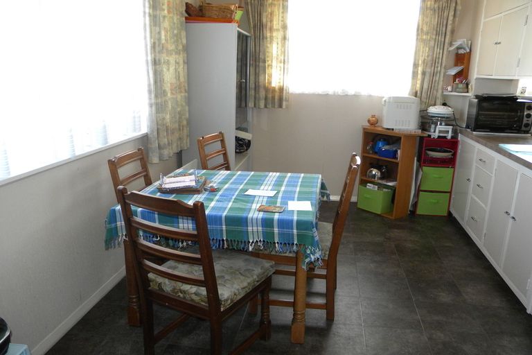 Photo of property in 49 Raeburne Street, Te Awamutu, 3800