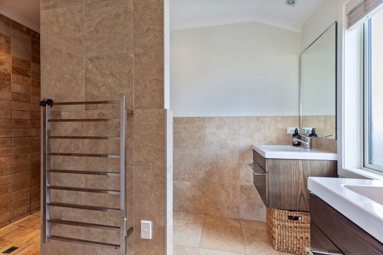 Photo of property in 18 Pompano Key, Papamoa Beach, Papamoa, 3118