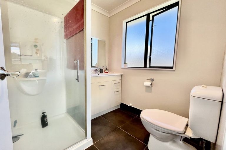 Photo of property in 20 Kelso Grove, Kelson, Lower Hutt, 5010