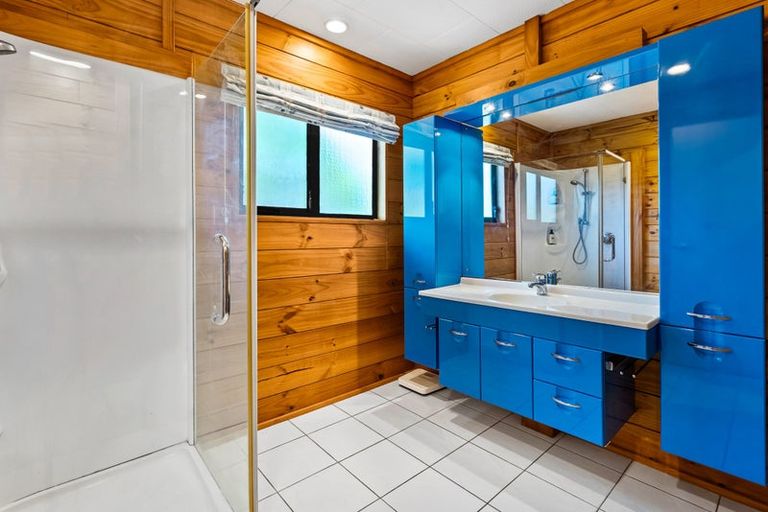 Photo of property in 10 Waetford Road, Matapouri, Whangarei, 0173