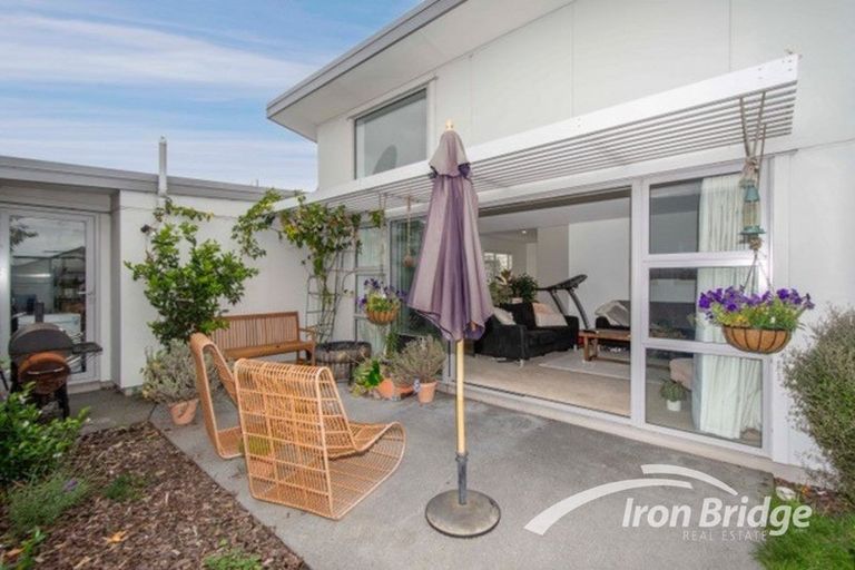 Photo of property in 12/93 Packe Street, Edgeware, Christchurch, 8013
