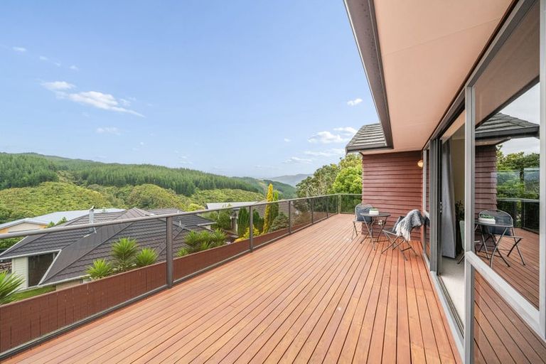 Photo of property in 115 Kirton Drive, Riverstone Terraces, Upper Hutt, 5018