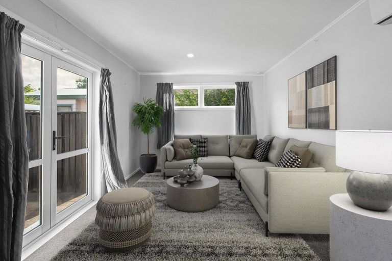 Photo of property in 2 Old Farm Road, Hamilton East, Hamilton, 3216