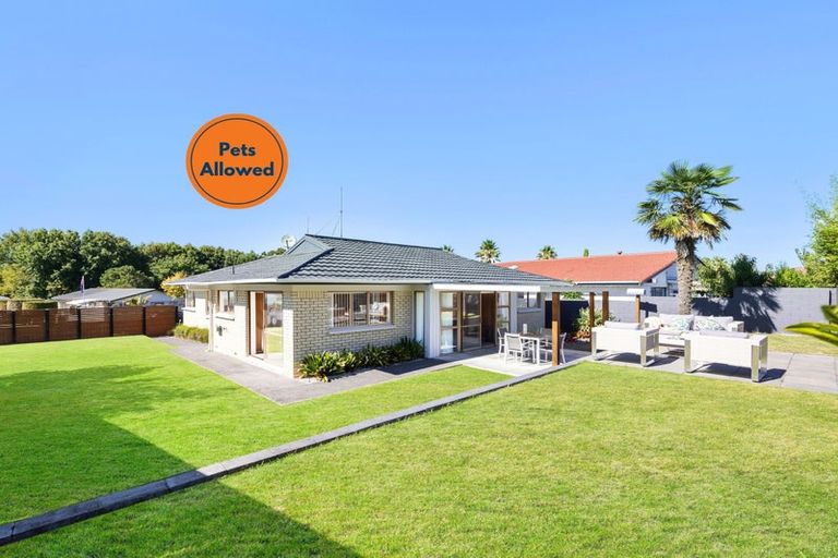 Photo of property in 34 Meadway, Sunnyhills, Auckland, 2010