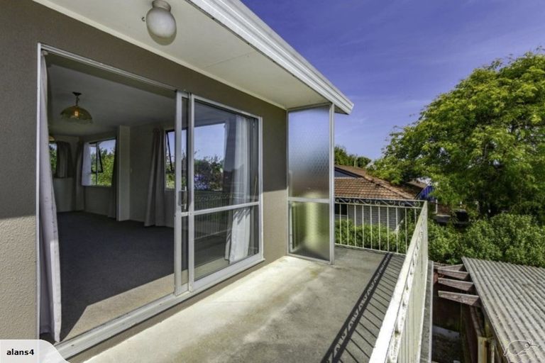 Photo of property in 2/33 Northfield Road, Casebrook, Christchurch, 8051