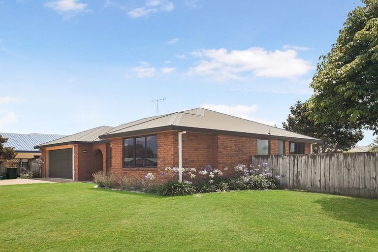 Photo of property in 3 Mckenzie Place, Rototuna North, Hamilton, 3210