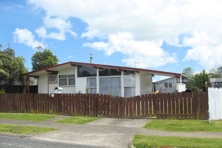 Photo of property in 49 Feasegate Street, Manurewa, Auckland, 2102