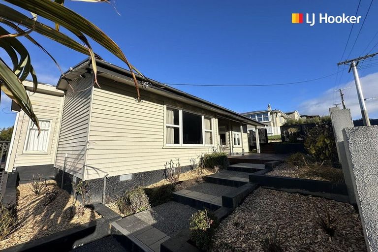 Photo of property in 7 Springdon Avenue, Sawyers Bay, Port Chalmers, 9023