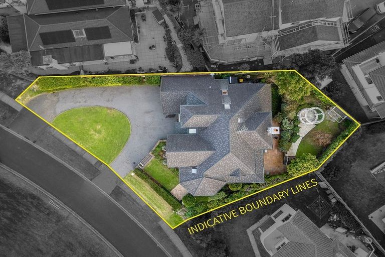 Photo of property in 3 Onemana Way, Te Atatu Peninsula, Auckland, 0610