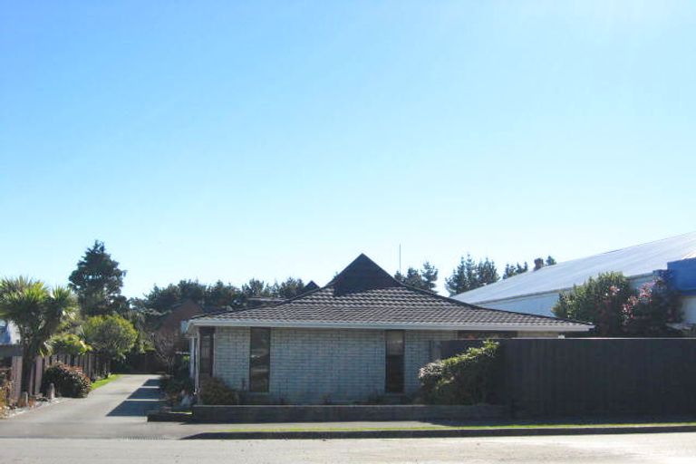 Photo of property in 2/80 High Street, Greymouth, 7805