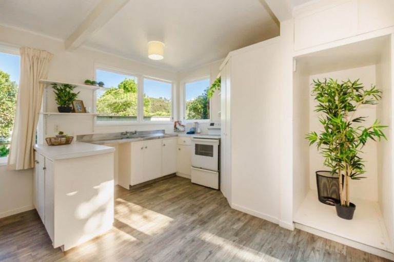 Photo of property in 61 Riwai Street, Paraparaumu, 5032
