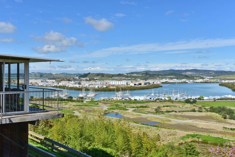 Photo of property in 58 Mackesy Road, Parahaki, Whangarei, 0112