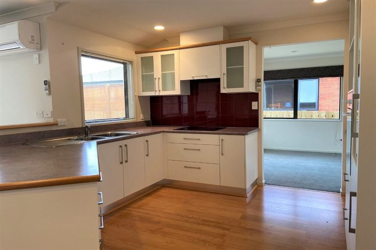 Photo of property in 420 Mangorei Road, Highlands Park, New Plymouth, 4312