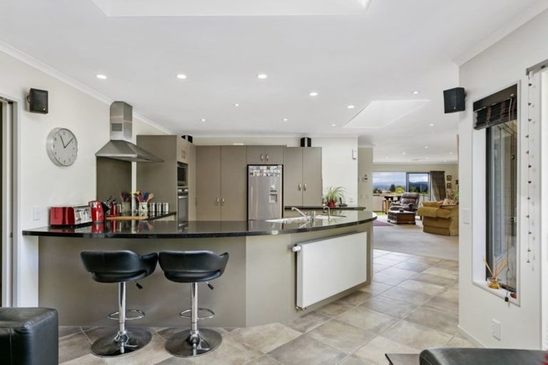 Photo of property in 2 Julies Way, Rangatira Park, Taupo, 3330