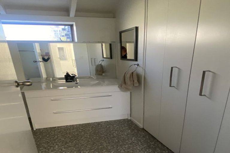 Photo of property in 2/26 Christie Crescent, Havelock North, 4130