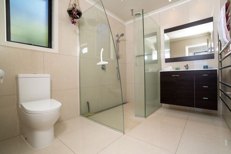 Photo of property in 38 Robertson Street, Raglan, 3225