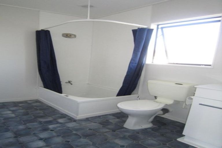 Photo of property in 373a Kahikatea Drive, Dinsdale, Hamilton, 3204