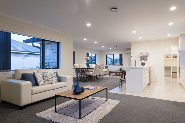 Photo of property in 16 Kapuka Street, Papamoa Beach, Papamoa, 3118