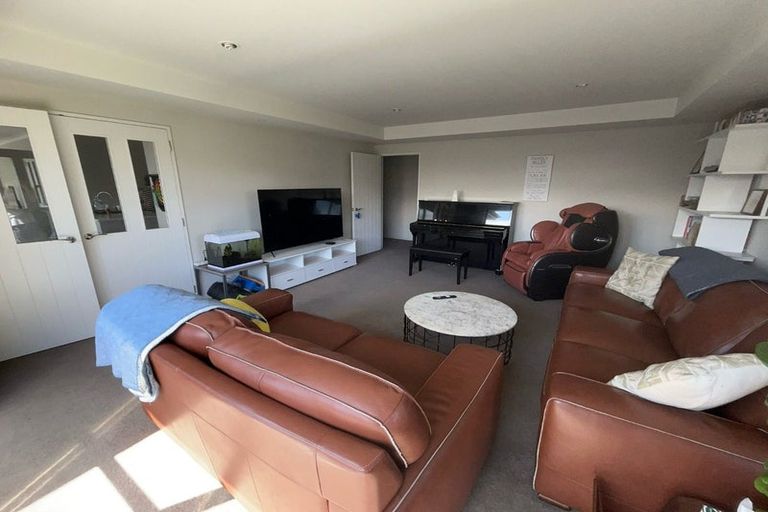 Photo of property in 44 Somerville Crescent, Aidanfield, Christchurch, 8025