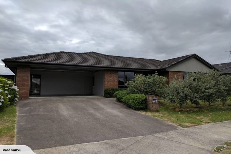 Photo of property in 6 Alderwick Place, Rototuna North, Hamilton, 3210