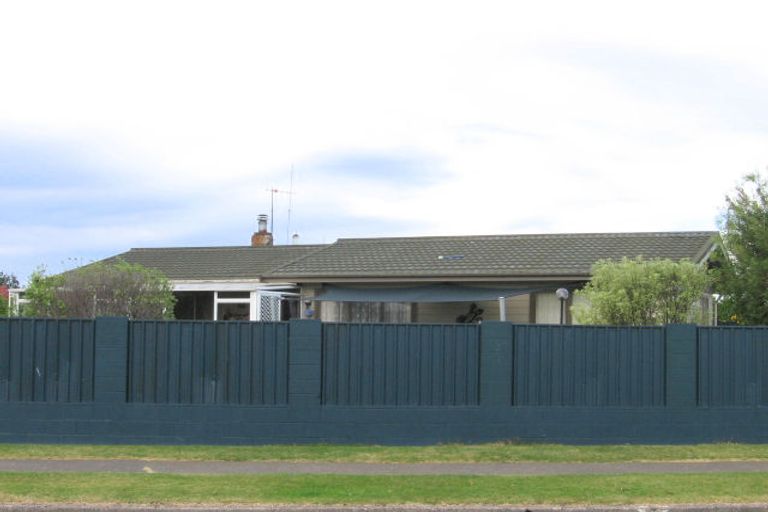 Photo of property in 72 Morris Spence Avenue, Onekawa, Napier, 4110