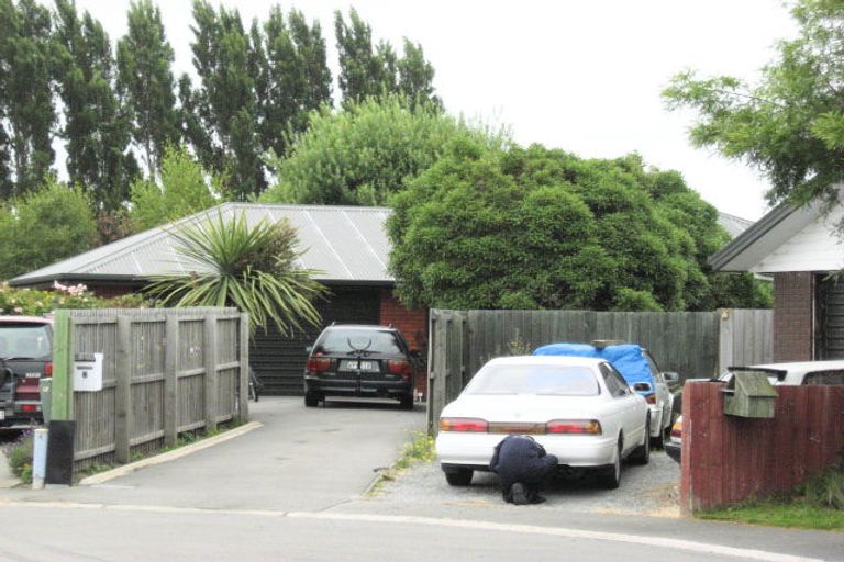 Photo of property in 2/6 Windward Lane, Bromley, Christchurch, 8062